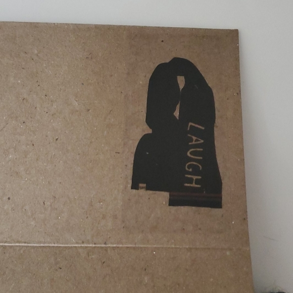 🆕️ ED Ellen Degeneres Laugh Scarf - Picture 2 of 9